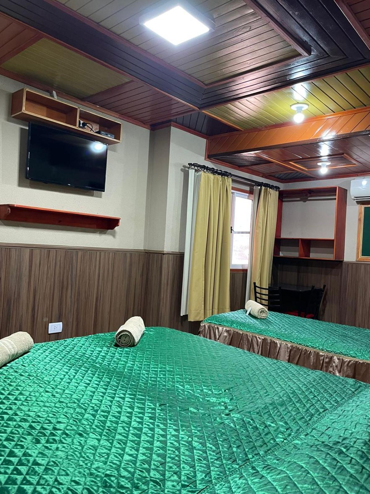 Residencial Arcoiris Hotel Puerto Iguazú Eksteriør billede