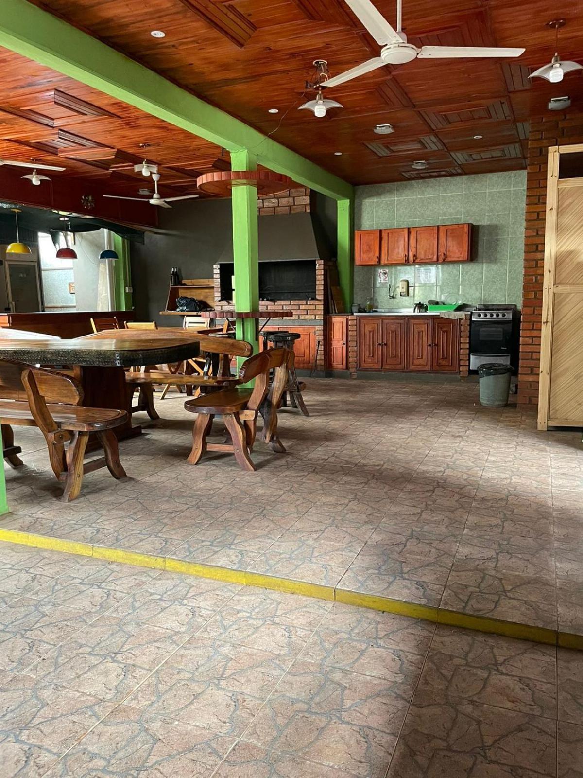 Residencial Arcoiris Hotel Puerto Iguazú Eksteriør billede