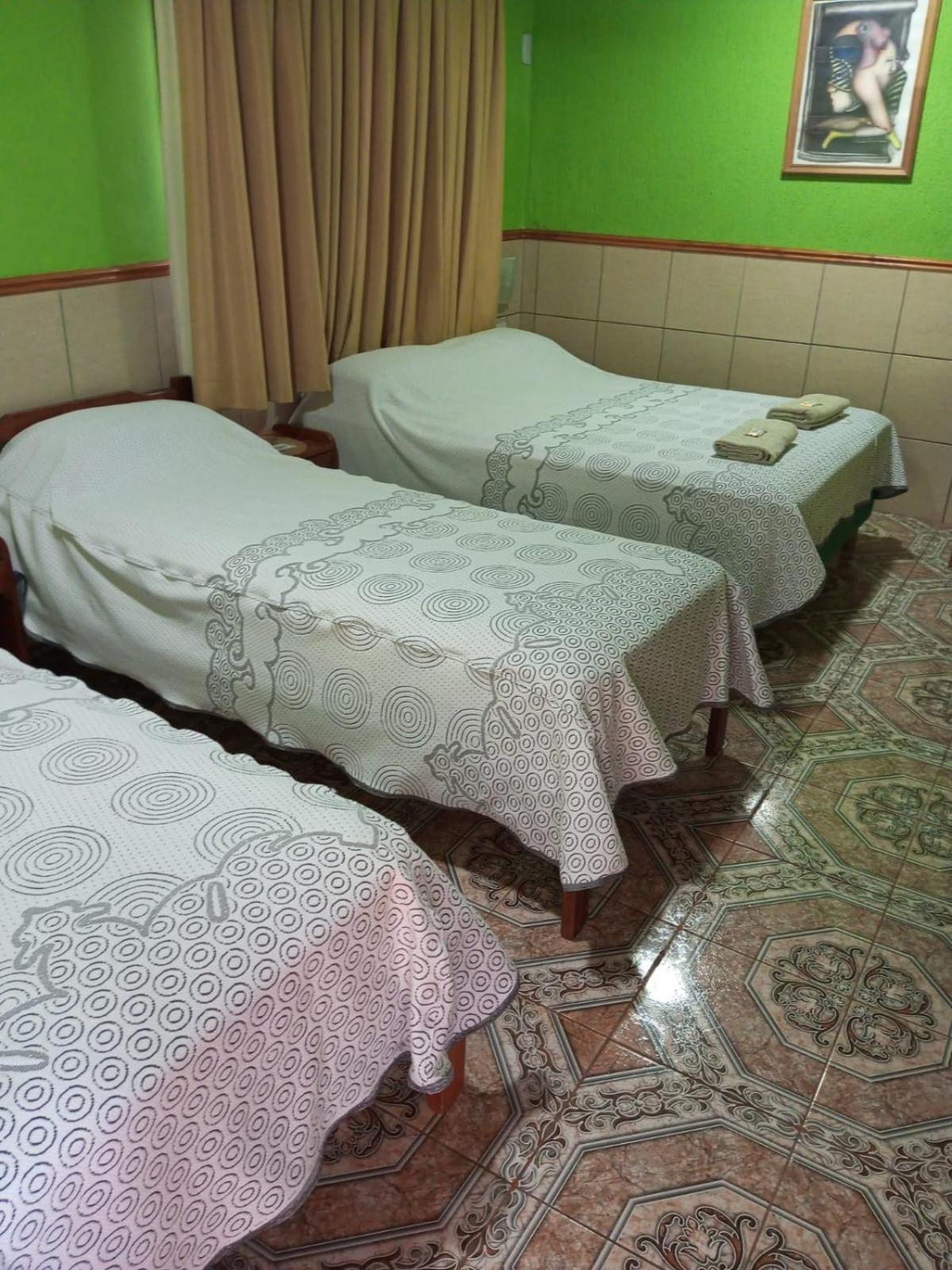 Residencial Arcoiris Hotel Puerto Iguazú Eksteriør billede